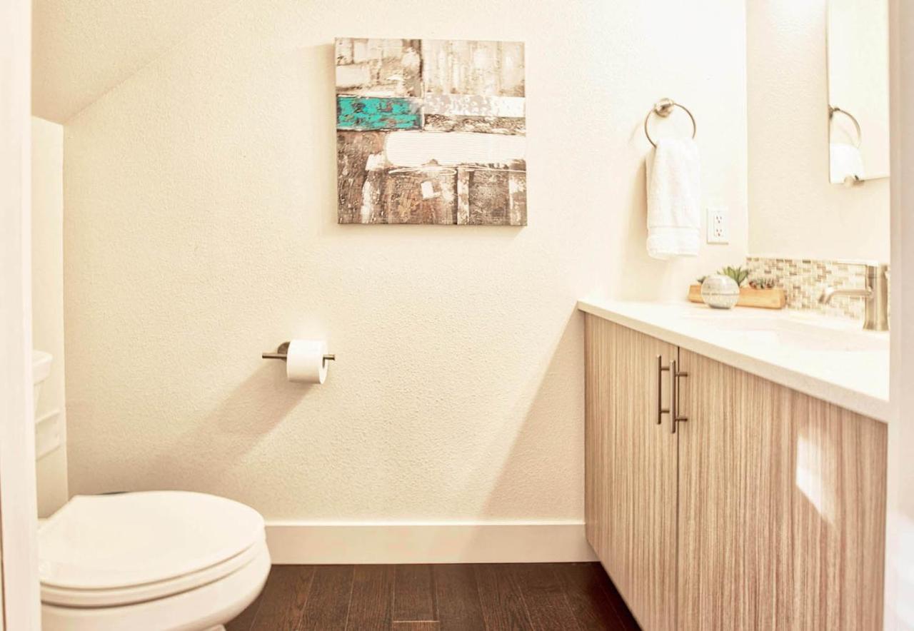 Beautiful 3 Bedroom Townhouse In Old Town North, Brewery District Форт Колинс Екстериор снимка